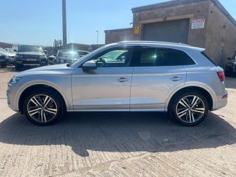 AUDI Q5 2.0 TDI 40 S line S Tronic quattro Euro 6 (s/s) 5dr