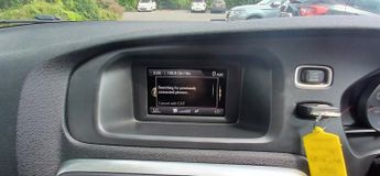 VOLVO V40 2.0 SE D2