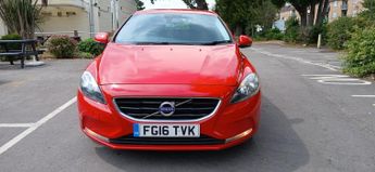 VOLVO V40 2.0 SE D2