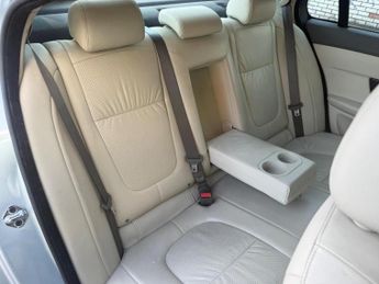JAGUAR XF 3.0d V6 Premium Luxury Auto Euro 5 4dr