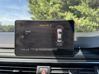 AUDI A4 2.0 TFSI 35 SE