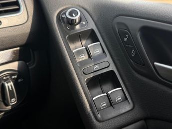 VOLKSWAGEN GOLF 2.0 TDI GTD Euro 5 5dr