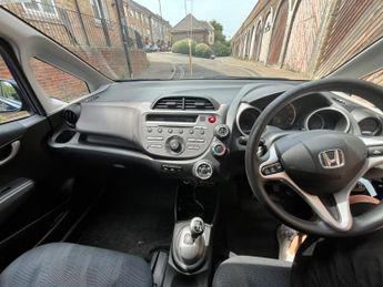 HONDA JAZZ 1.4 i-VTEC ES
