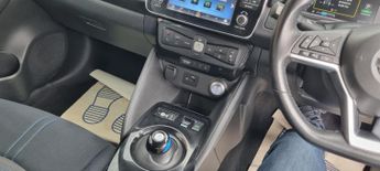 NISSAN LEAF 40kWh Acenta