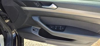 VOLKSWAGEN PASSAT 2.0 TDI BlueMotion Tech S