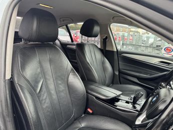 BMW 5 SERIES 2.0 520d SE Saloon