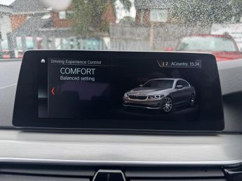 BMW 5 SERIES 2.0 520d SE Saloon