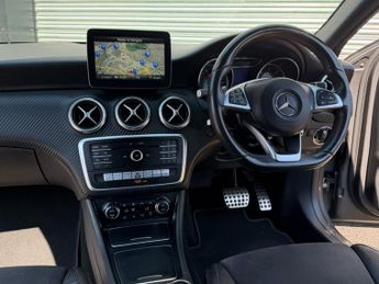 MERCEDES-BENZ A CLASS 1.5 A180d AMG Line