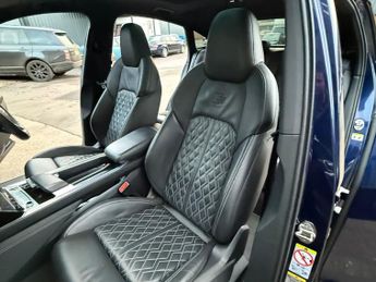 AUDI E-TRON 55 Vorsprung