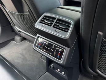 AUDI E-TRON 55 Vorsprung