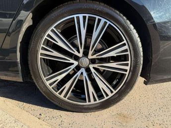 AUDI A6 2.0 TDI 40 S line