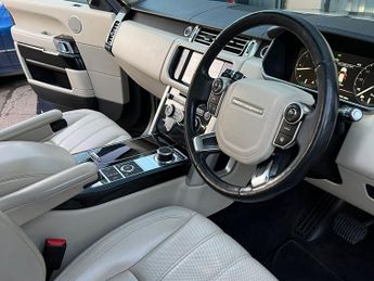 LAND ROVER RANGE ROVER 4.4 SD V8 Vogue SE