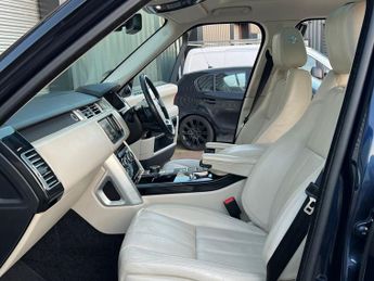 LAND ROVER RANGE ROVER 4.4 SD V8 Vogue SE