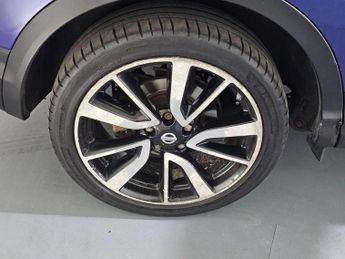 NISSAN QASHQAI 1.6 dCi Tekna XTRON 2WD Euro 6 (s/s) 5dr
