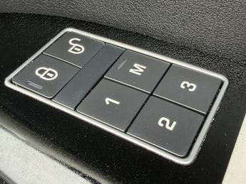 LAND ROVER RANGE ROVER SPORT 3.0 SD V6 HSE