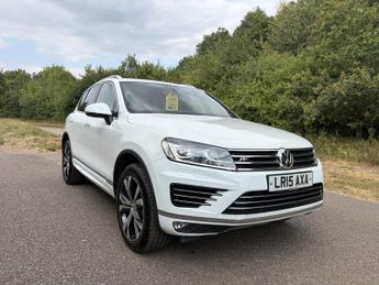 VOLKSWAGEN TOUAREG 3.0 TDI V6 BlueMotion Tech R-Line