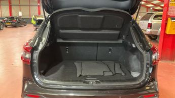 NISSAN QASHQAI 1.3 DIG-T Tekna