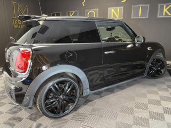 MINI HATCH 1.5 Cooper Sport