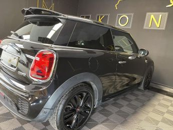 MINI HATCH 1.5 Cooper Sport