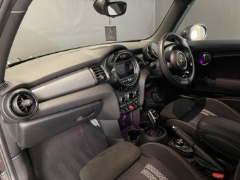 MINI HATCH 1.5 Cooper Sport