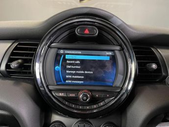 MINI HATCH 1.5 Cooper Sport