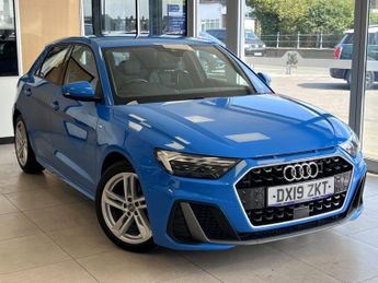 Audi A1 1.5 TFSI 35 S line