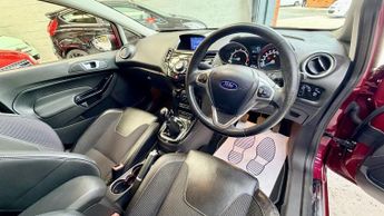 FORD FIESTA 1.0 T EcoBoost Titanium X