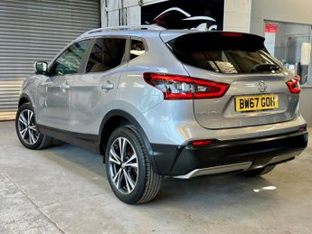 NISSAN QASHQAI 1.2 DIG-T N-Connecta XTRON Euro 6 (s/s) 5dr