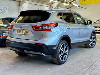 NISSAN QASHQAI 1.2 DIG-T N-Connecta XTRON Euro 6 (s/s) 5dr