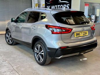 NISSAN QASHQAI 1.2 DIG-T N-Connecta XTRON Euro 6 (s/s) 5dr