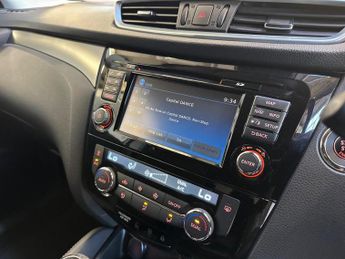NISSAN QASHQAI 1.2 DIG-T N-Connecta XTRON Euro 6 (s/s) 5dr