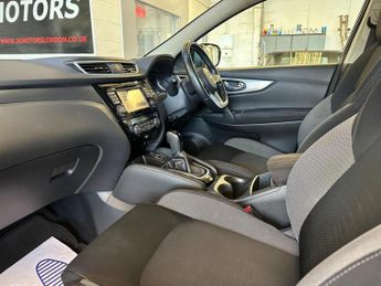 NISSAN QASHQAI 1.2 DIG-T N-Connecta XTRON Euro 6 (s/s) 5dr