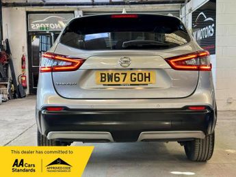 NISSAN QASHQAI 1.2 DIG-T N-Connecta XTRON Euro 6 (s/s) 5dr