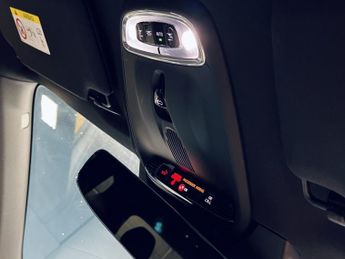 VOLVO XC90 2.0 R-Design Pro B5 Diesel AWD