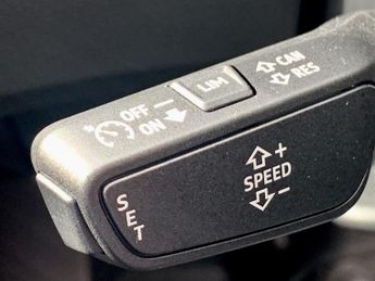 AUDI Q3 1.5 TFSI CoD 35 S line