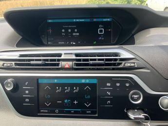 CITROEN C4 PICASSO 1.6 BlueHDi Flair Automatic