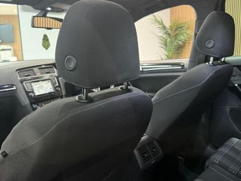 VOLKSWAGEN GOLF 2.0 TDI BlueMotion Tech GTD