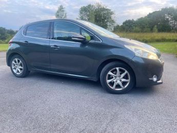 PEUGEOT 208 1.4 e-HDi Allure EGC Euro 5 (s/s) 5dr