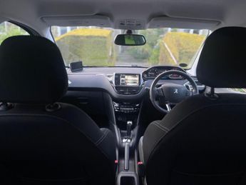 PEUGEOT 208 1.4 e-HDi Allure EGC Euro 5 (s/s) 5dr