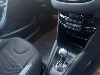 PEUGEOT 208 1.4 e-HDi Allure EGC Euro 5 (s/s) 5dr