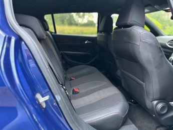 PEUGEOT 308 1.2 PureTech GT Line EAT Euro 6 (s/s) 5dr