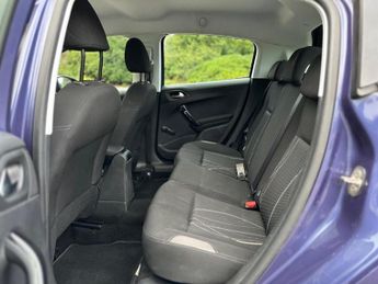 PEUGEOT 208 1.4 e-HDi Active EGC Euro 5 (s/s) 5dr