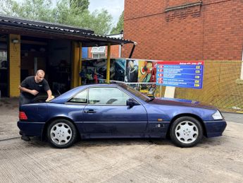 MERCEDES-BENZ SL 3.2 SL320