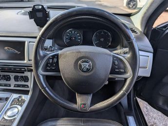 JAGUAR XF 3.0d S V6 Portfolio Auto Euro 5 (s/s) 4dr