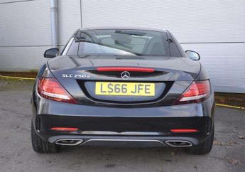 MERCEDES-BENZ SLC 2.1 SLC250d AMG Line