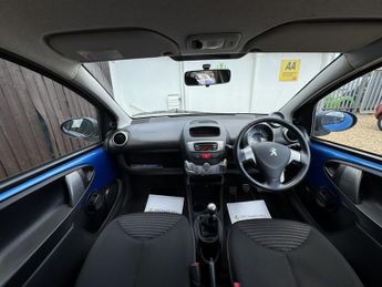 PEUGEOT 107 1.0 12V Allure