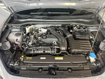 SEAT LEON 1.5 eTSI MHEV FR