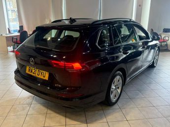 VOLKSWAGEN GOLF 1.5 eTSI MHEV Life