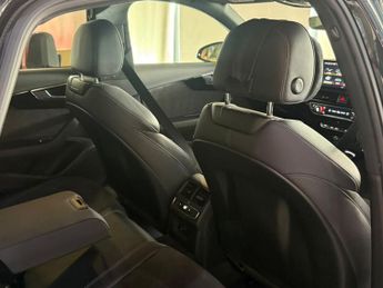 AUDI A4 2.0 TDI 35 Black Edition