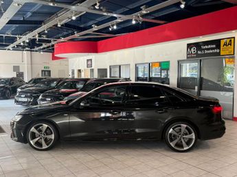 AUDI A4 2.0 TDI 35 Black Edition